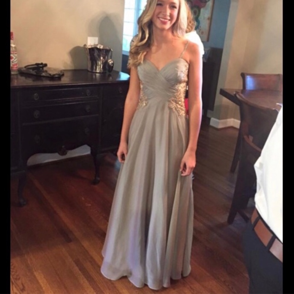Prom dress
